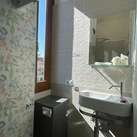 Cornelia Comfort Vicino Al Vaticano